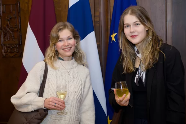 Esittelytilaisuus Latvian suurlähetystössä Suomessa.